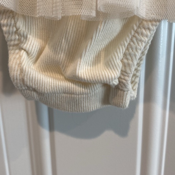Baby Gap First Favorites 0-3 Months Baby Girl Dress with tulle - Picture 5 of 5